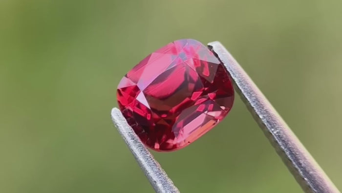 Red natural spinel gemstone, with a hardness of 8. Untreated and durable, ideal for fine bespoke jewellery and unique engagement rings. Sourced from Mogok, Myanmar.